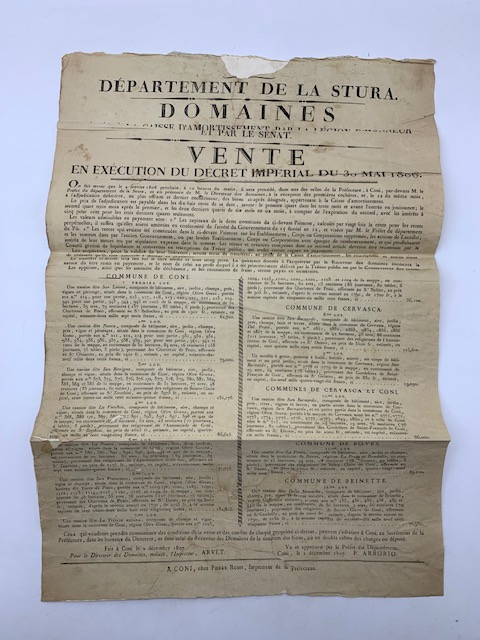 Departement de la Stura. Domaines cedes a la caisse d'amortissement par la legion d'honneur et par le Senat. Vente en execution du decret imperial du 30 mai 1806